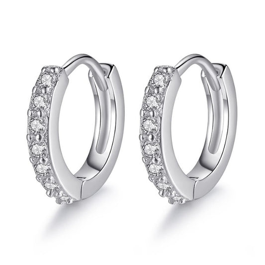 Versatile and elegant ear loops, simple earrings