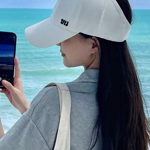 Versatile baseball cap