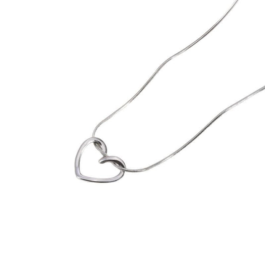 Versatile collarbone chain accessory