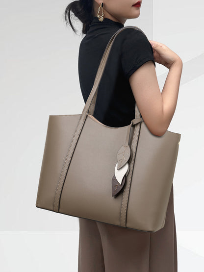 Versatile Commuter Shoulder Bag