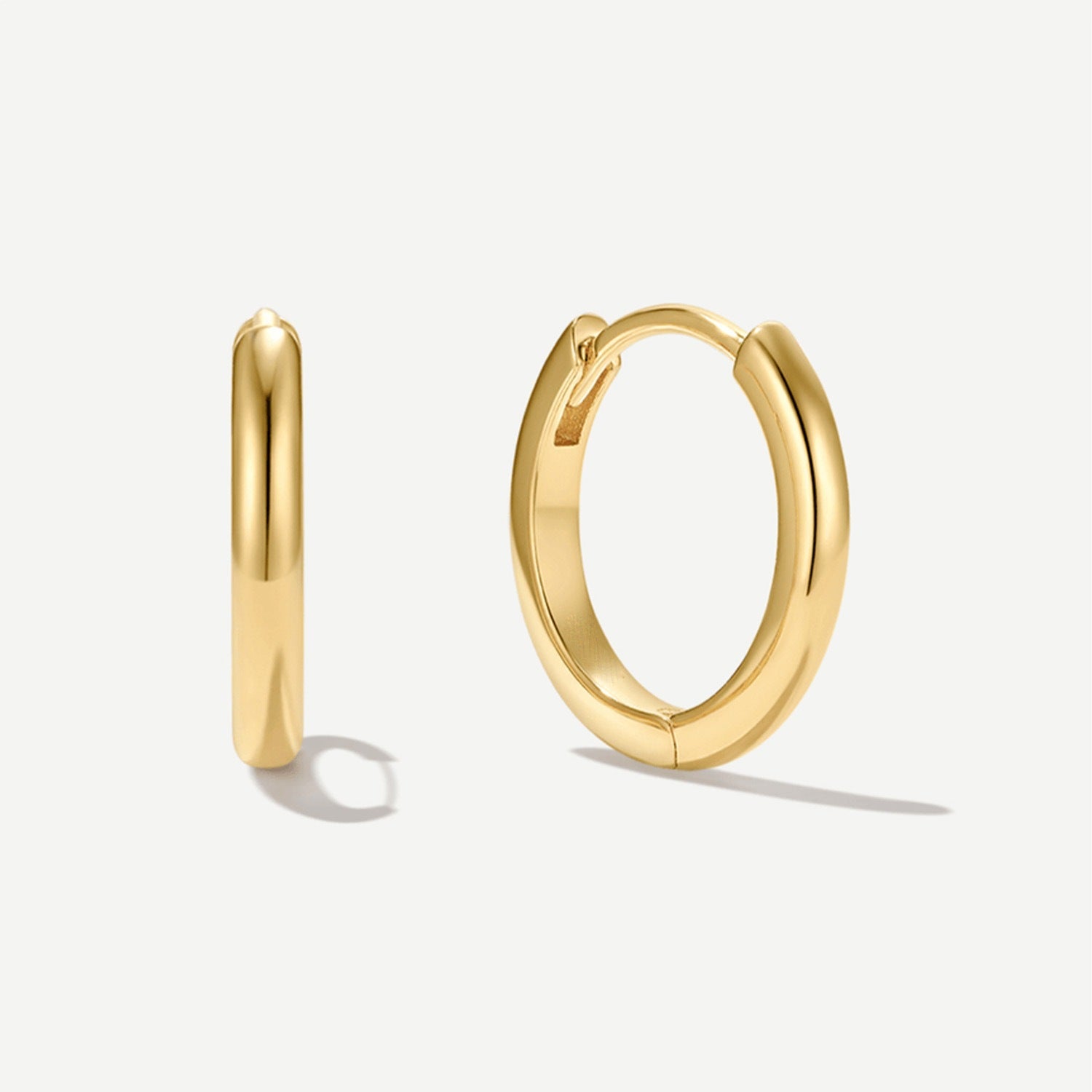 Versatile Commuter-Style Stud Earrings for Women
