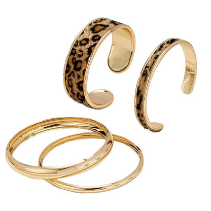 Versatile jewelry accessories