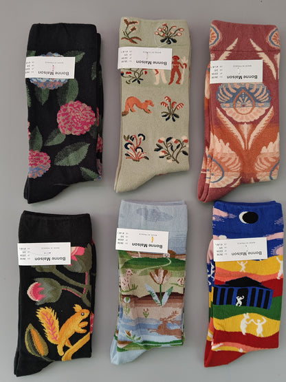 Versatile mid-calf socks