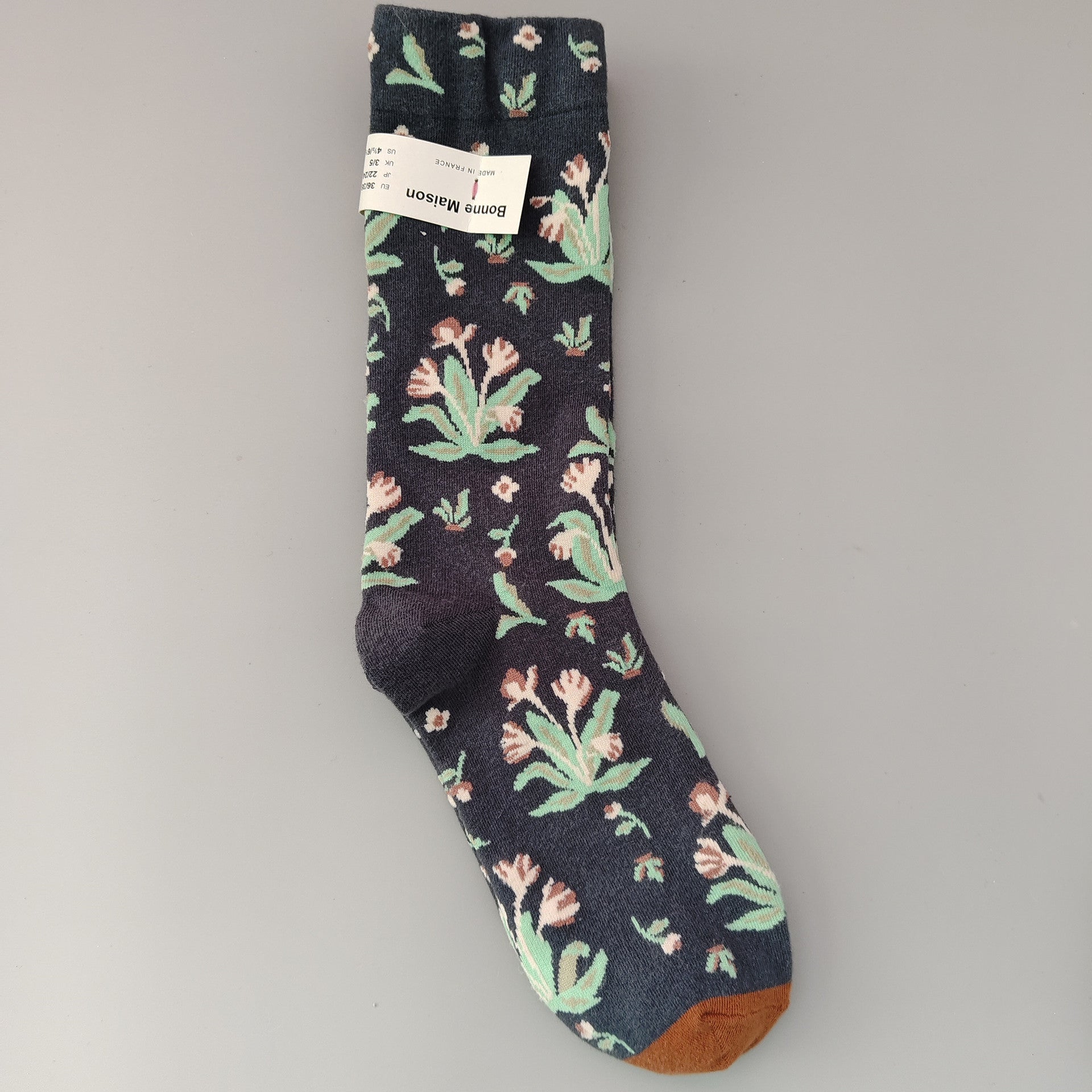 Versatile mid-calf socks