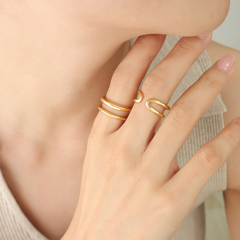 Versatile Ring Lady