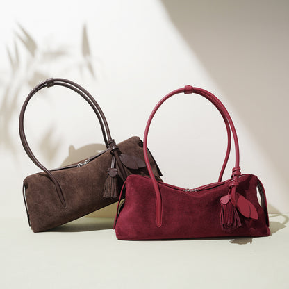 Versatile single-shoulder bag with an underarm strap