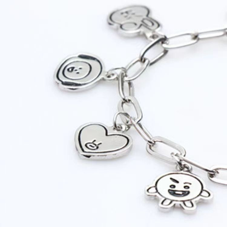 Versatile stainless steel bracelet