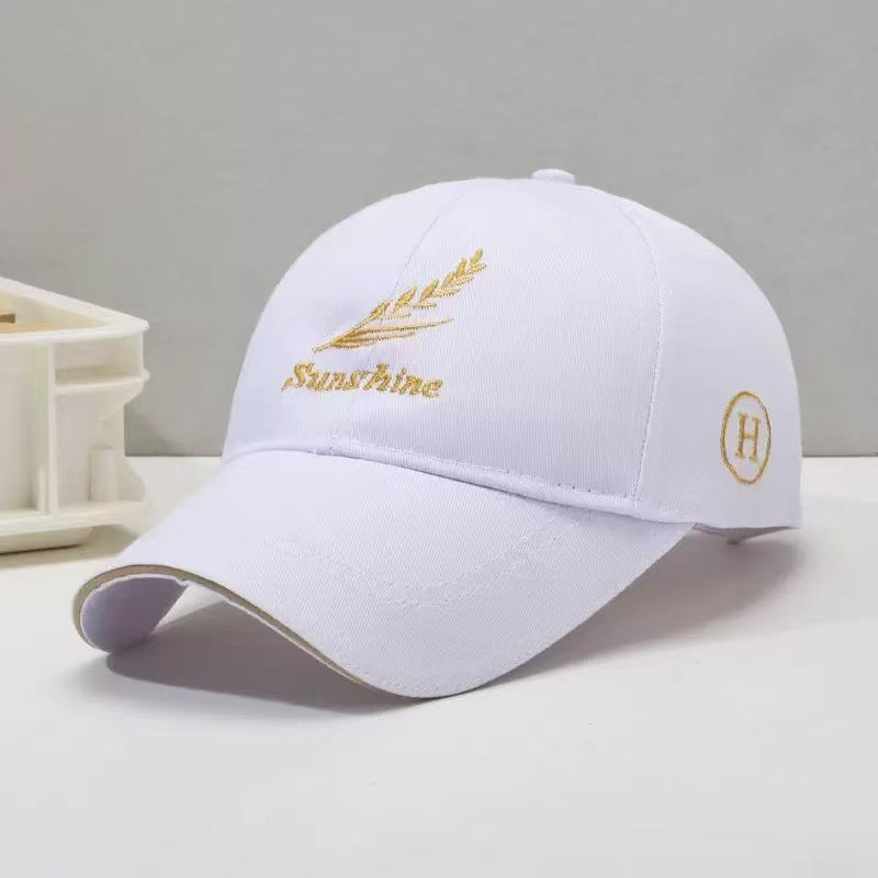 Versatile wide-brimmed