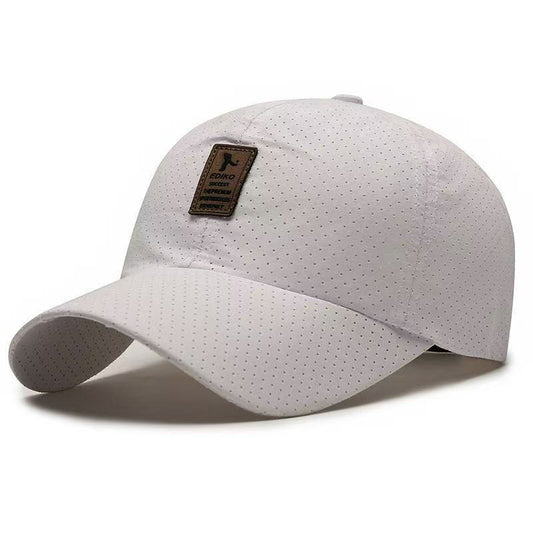 Versatile wide-brimmed