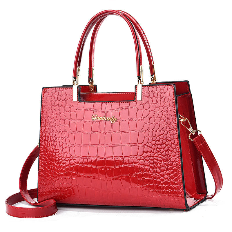 Versatile women's shoulder bag