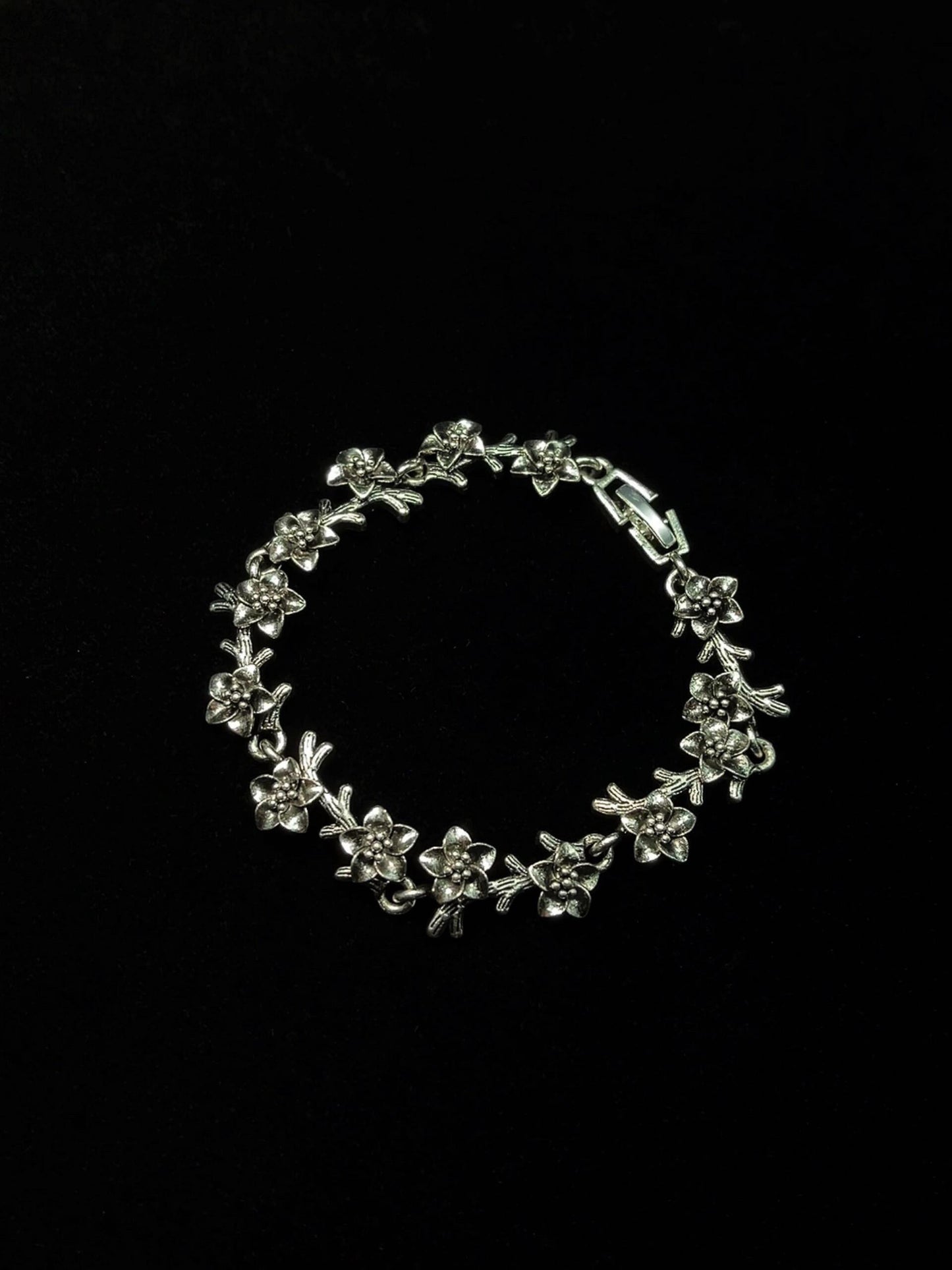 Vintage Antique Silver Flower Bracelet