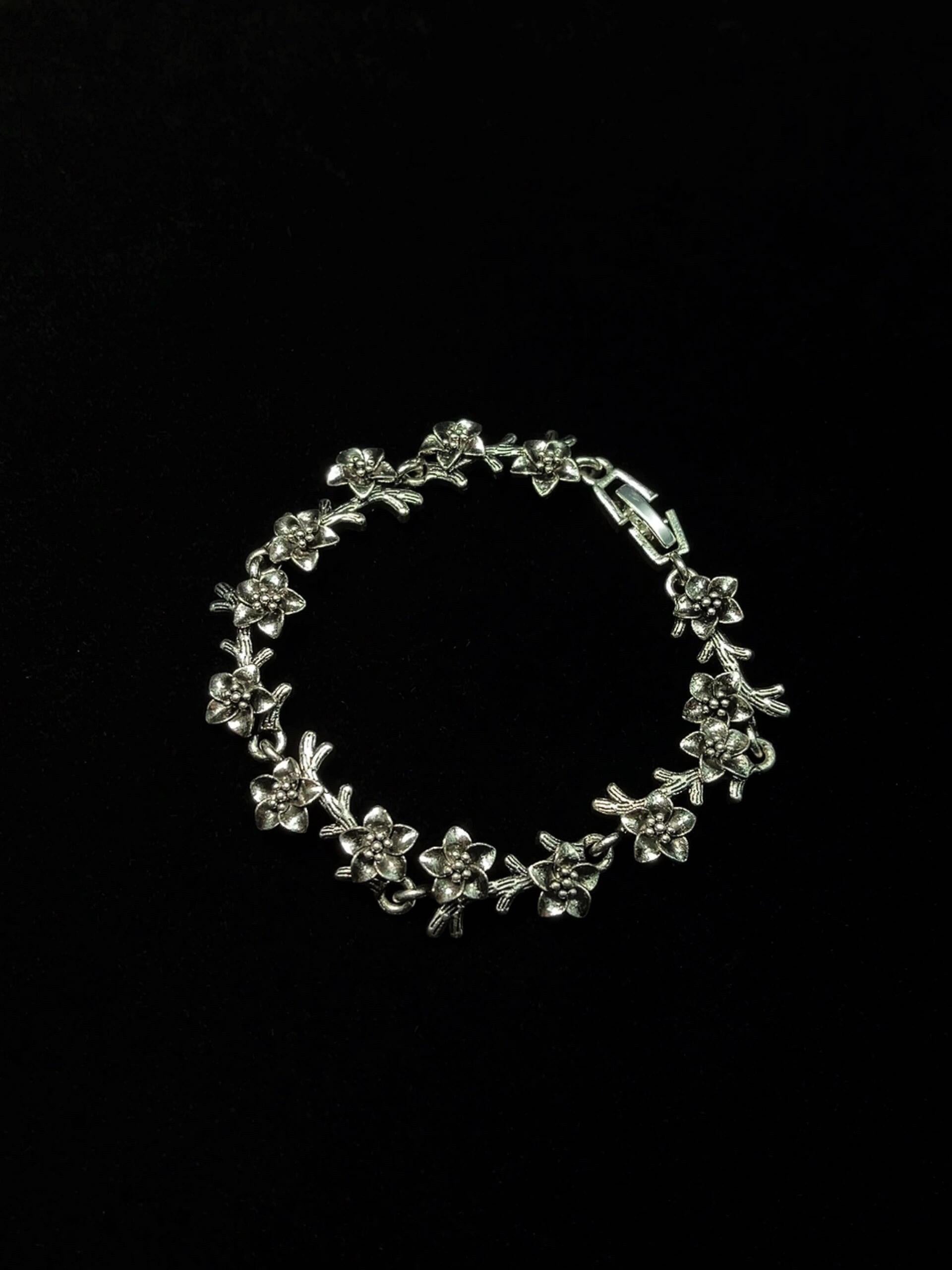 Vintage Antique Silver Flower Bracelet