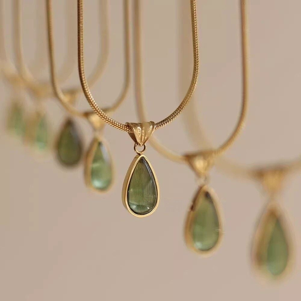 Vintage Blue and Green Waterdrop Pendant