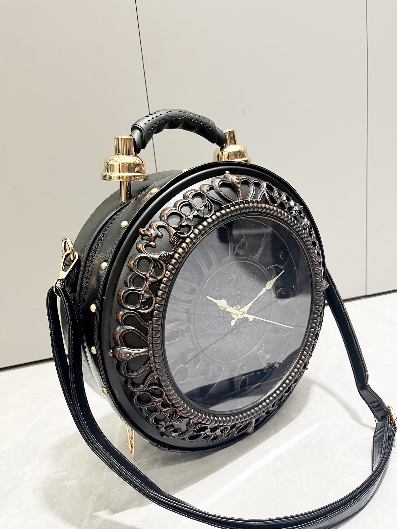 Vintage Clock Design Shoulder Bag