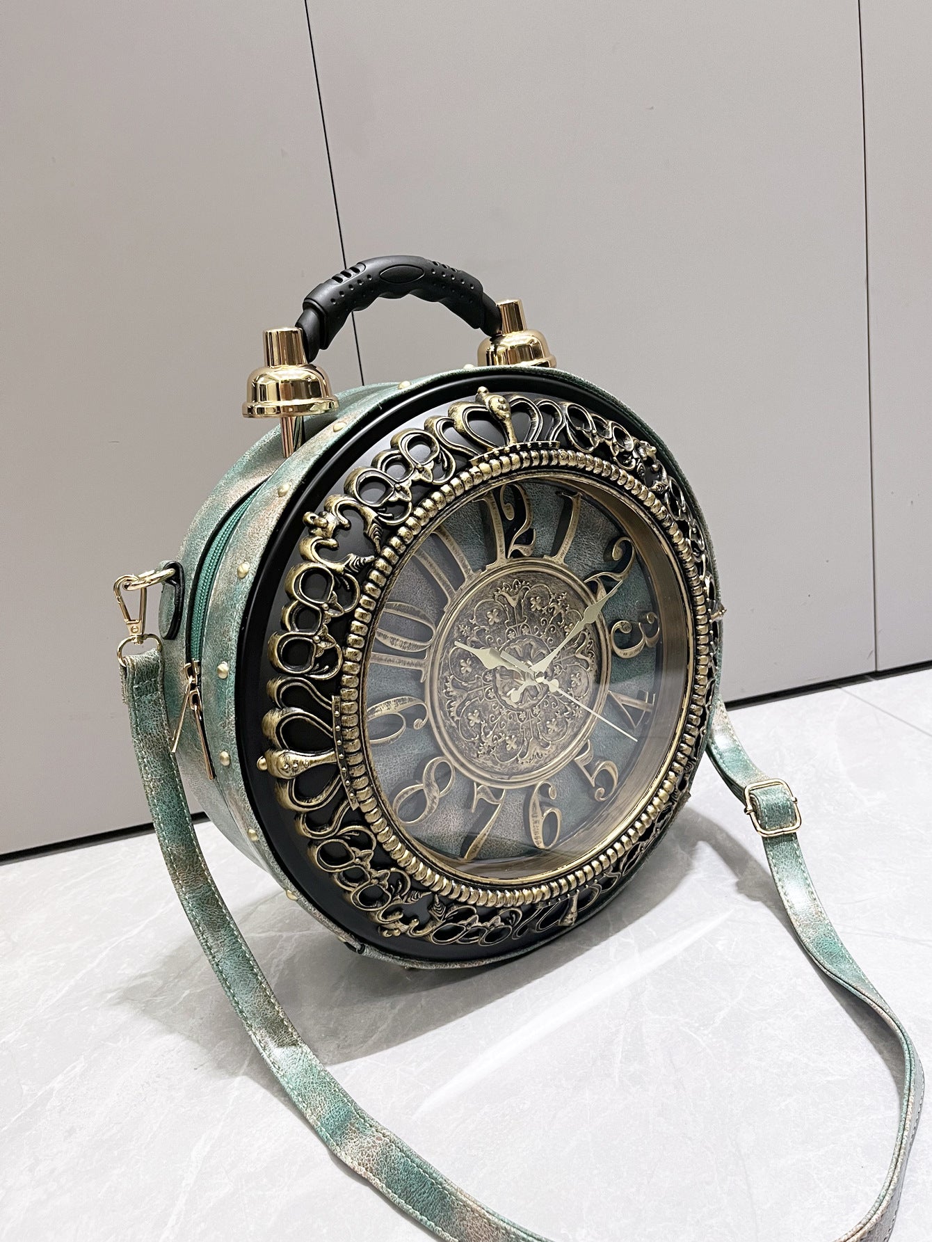 Vintage Clock Design Shoulder Bag