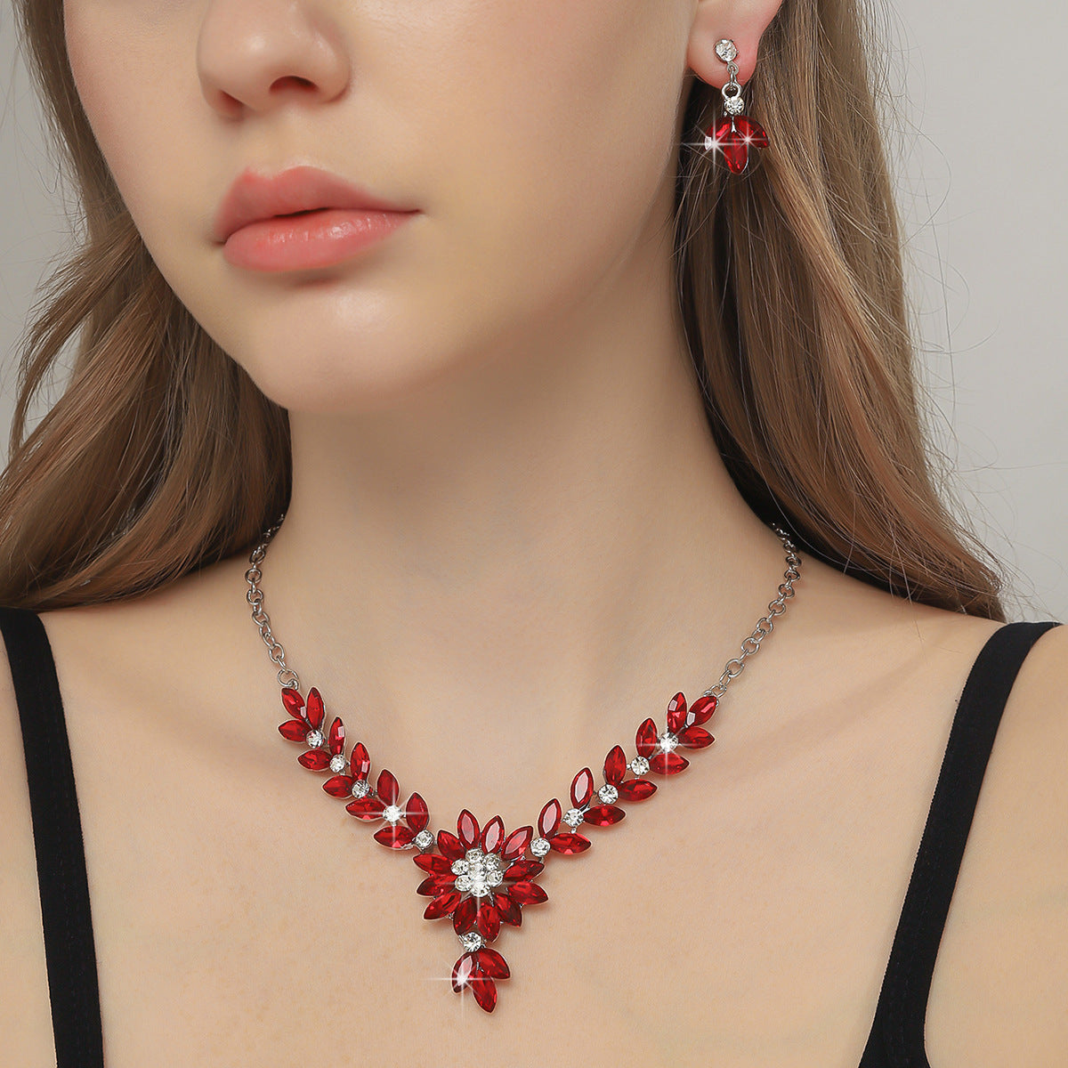 Vintage Floral Alloy Necklace and Earrings Set