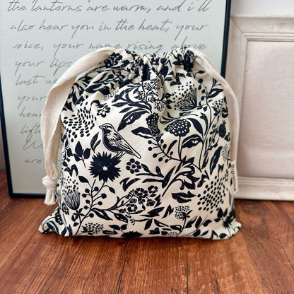 Vintage Floral Drawstring Storage Bag