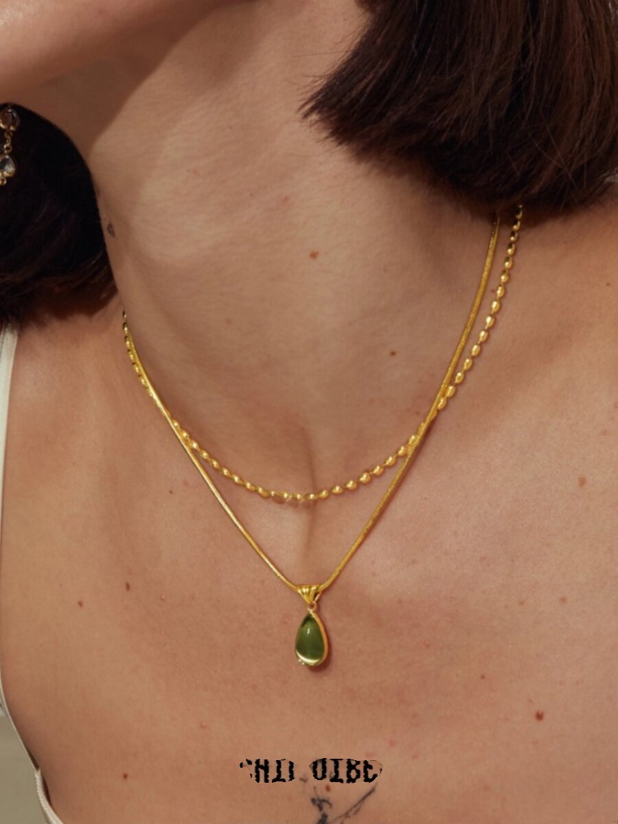 Vintage Lake Green Necklace