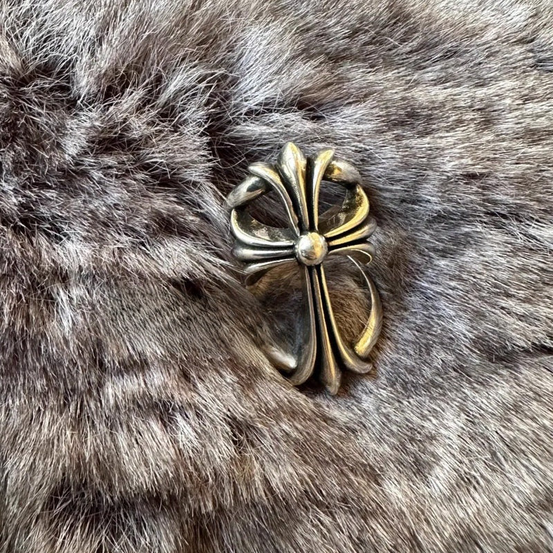 Vintage large cross wide ring
