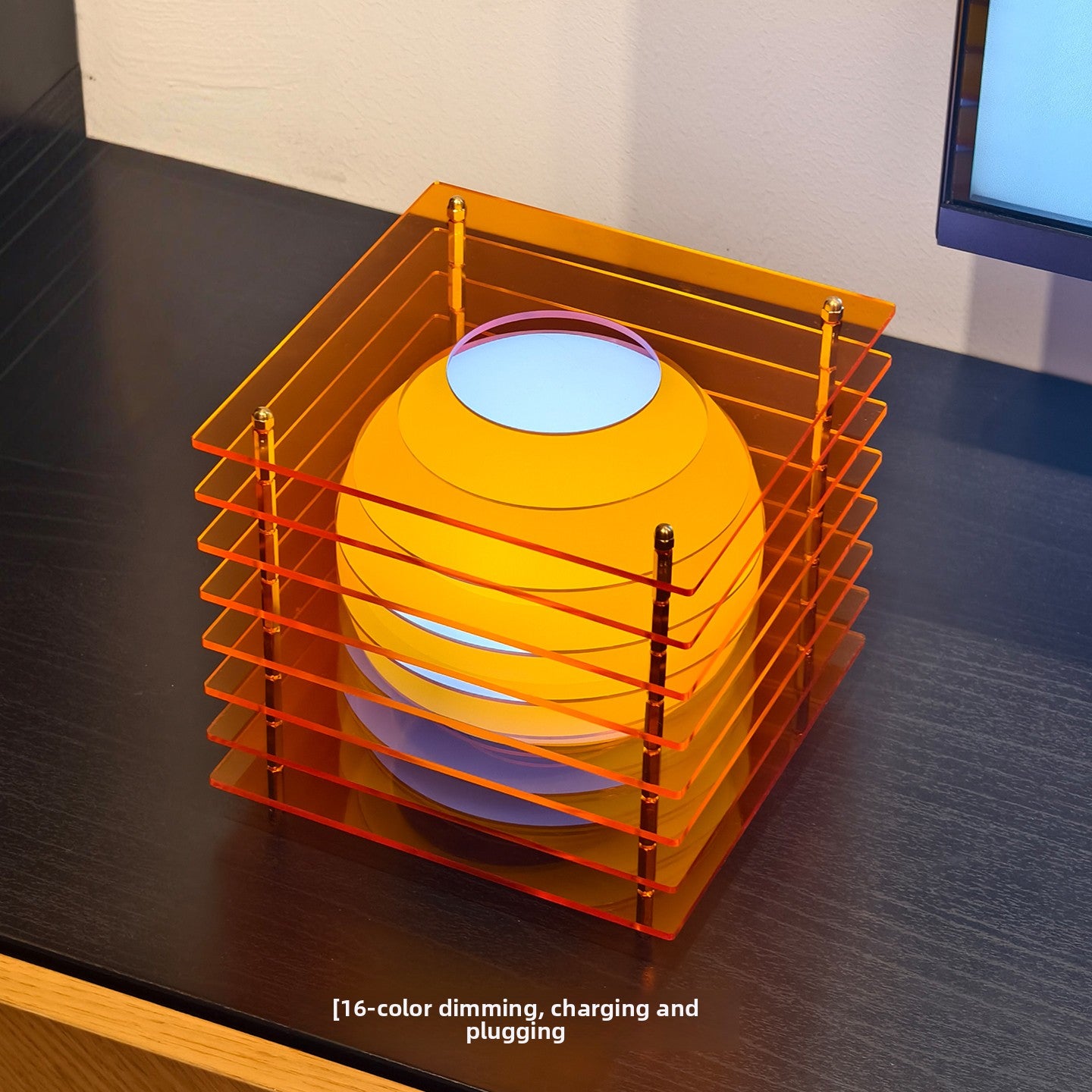 Vintage Layered Acrylic Table Lamp