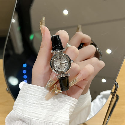 Vintage Quartz Women's Watch with Leather Strap