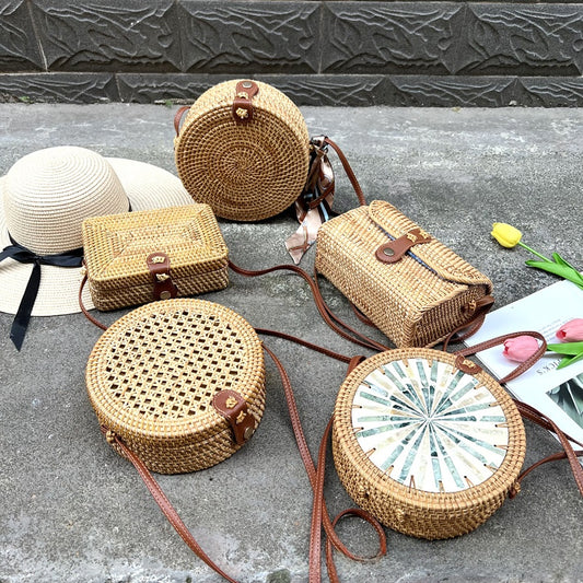 Vintage rattan crossbody bag