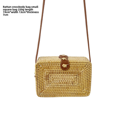 Vintage rattan crossbody bag