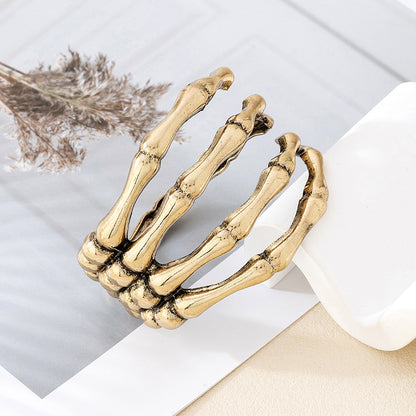 Vintage Skull Claw Spring Bracelet