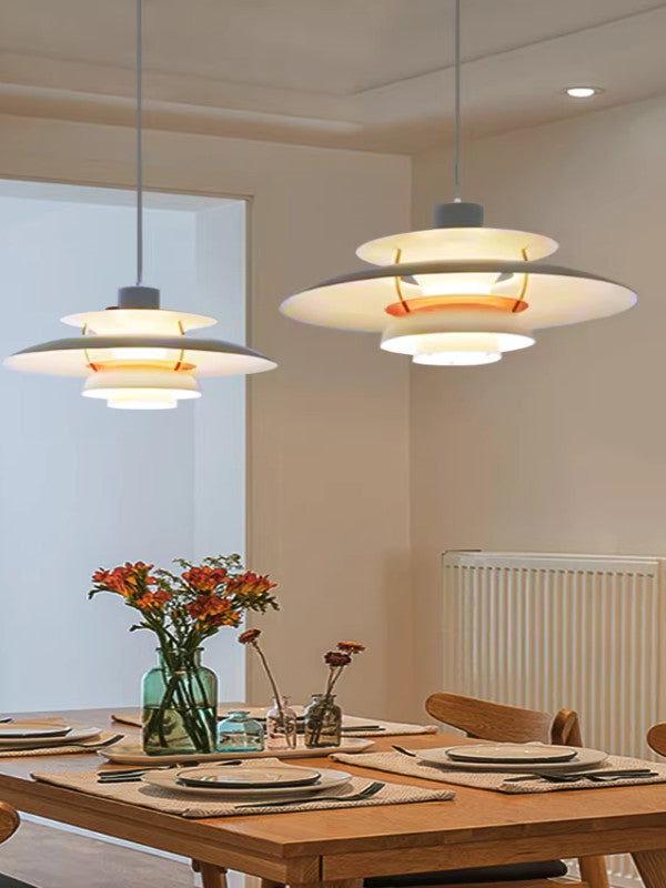 Vintage-Style Pendant Lam