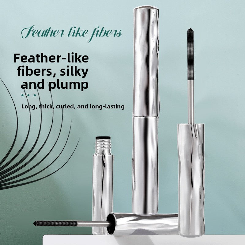 Volumizing Waterproof Eyelash Primer