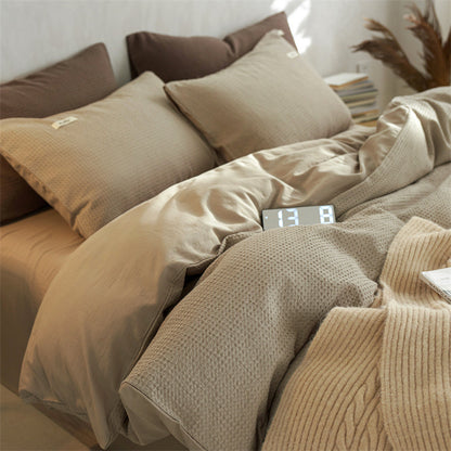 Waffle Weave Cotton Four-Piece Bedding Set