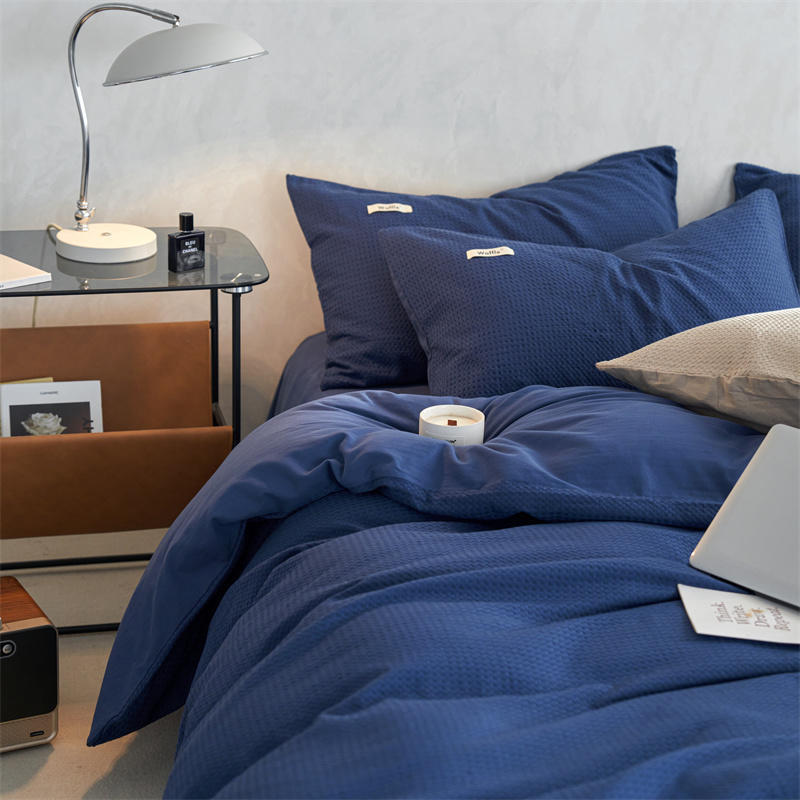 Waffle Weave Cotton Four-Piece Bedding Set