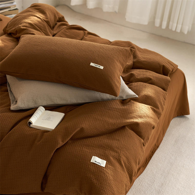 Waffle Weave Cotton Four-Piece Bedding Set