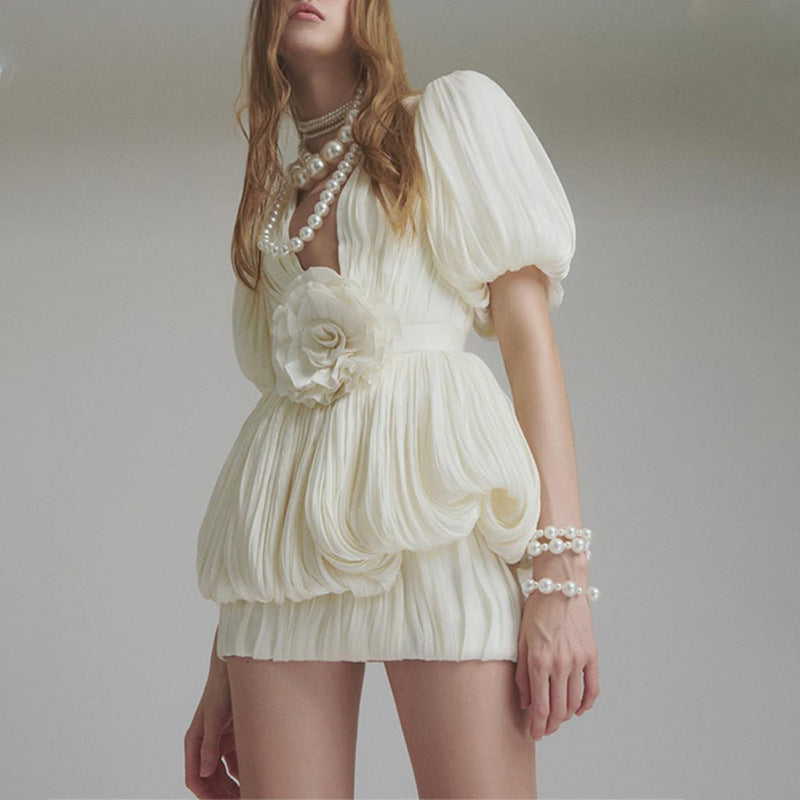 Waist-Cinching Hip-Hugging Three-Dimensional Floral Pleated Vacation Short Dress