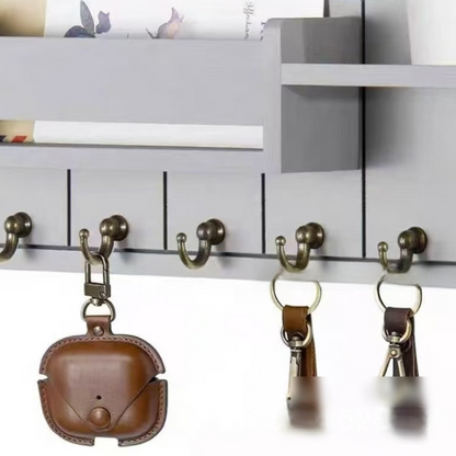 Wall-mounted key rack
