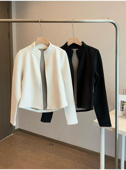 Warm and lightweight Jacket