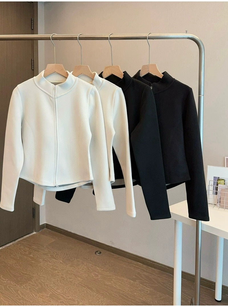 Warm and lightweight Jacket