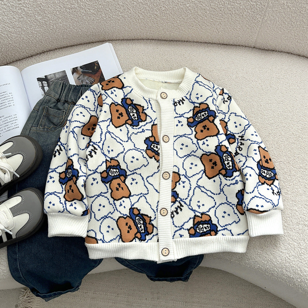 Warm children's clothing