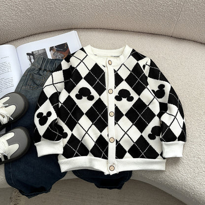 Warm children's clothing