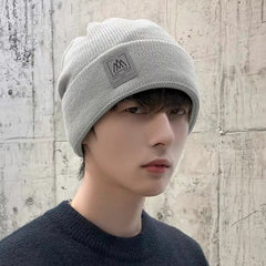 Mountain hat-light gray