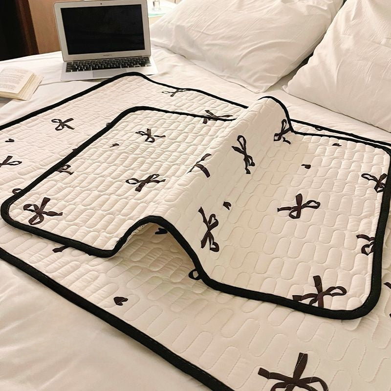 Washable Waterproof Bed Pad