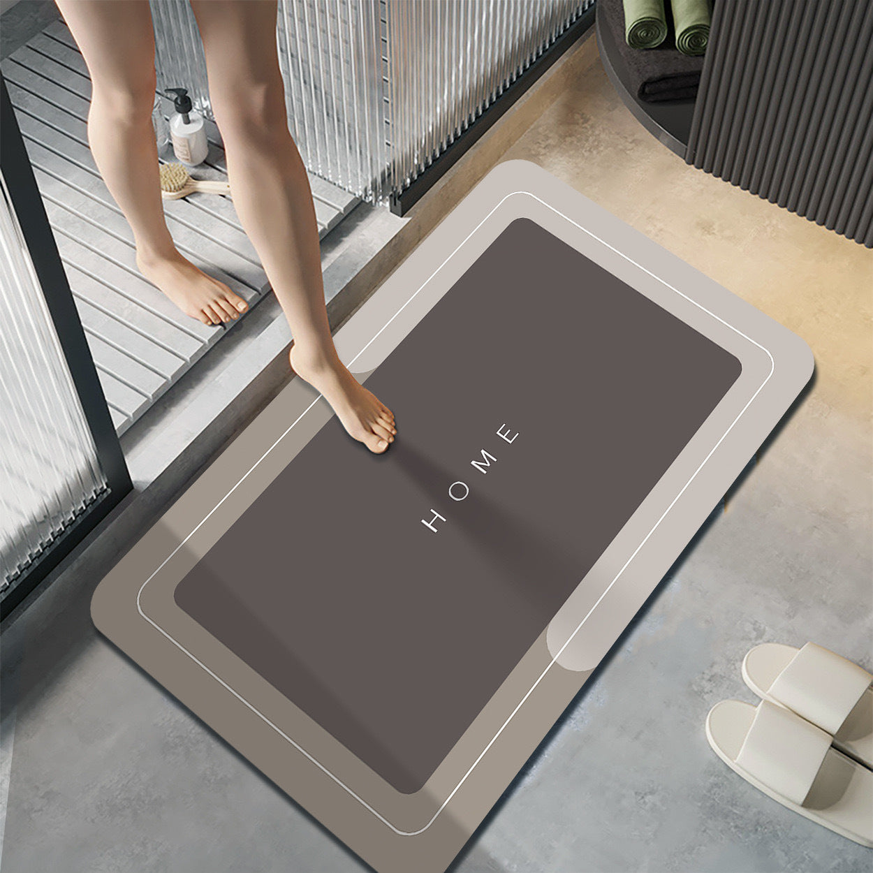 Water-absorbing anti-slip quick-drying floor mat