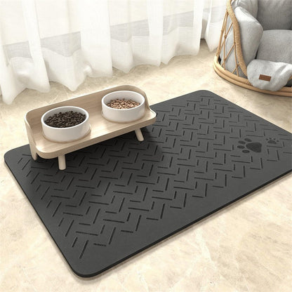 Water-absorbing quick-drying mat