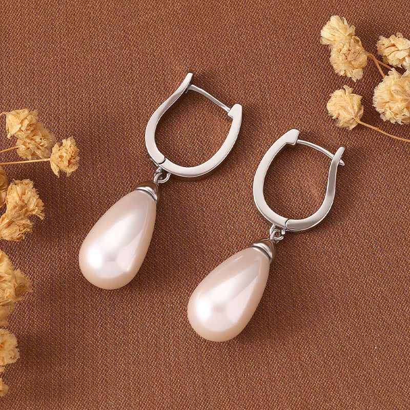 Water Drop Pearl Earrings