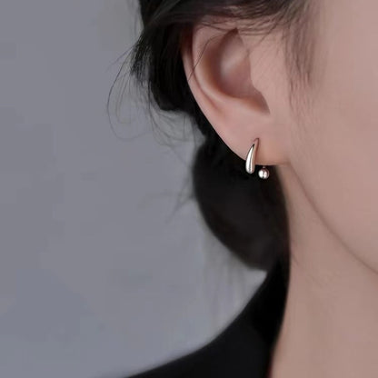 Water drop stud earrings