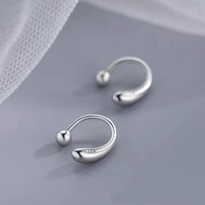 Water drop stud earrings