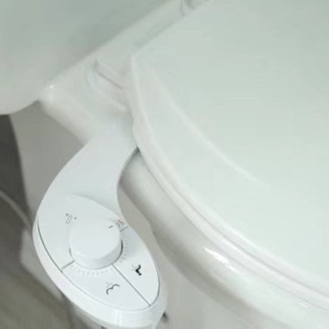 Water pressure adjustable bidet