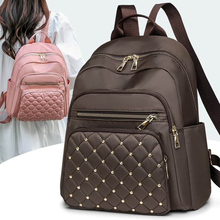 Water-repellent shoulder bag
