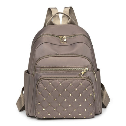 Water-repellent shoulder bag