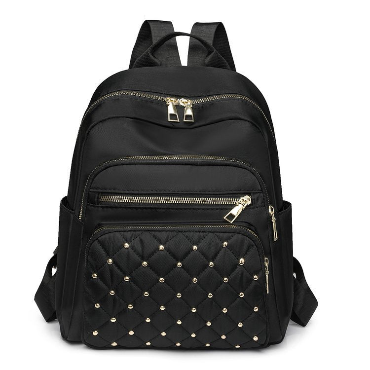Water-repellent shoulder bag